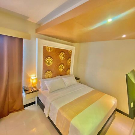 Jle'S Hotel Manado Luaran gambar