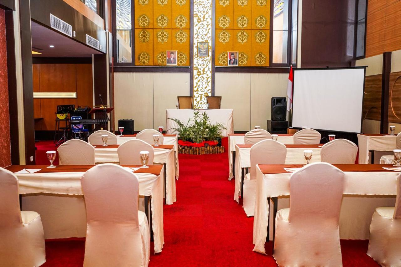 Jle'S Hotel Manado Luaran gambar
